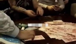 爆料大网红抽烟视频,揭秘大V真实一面